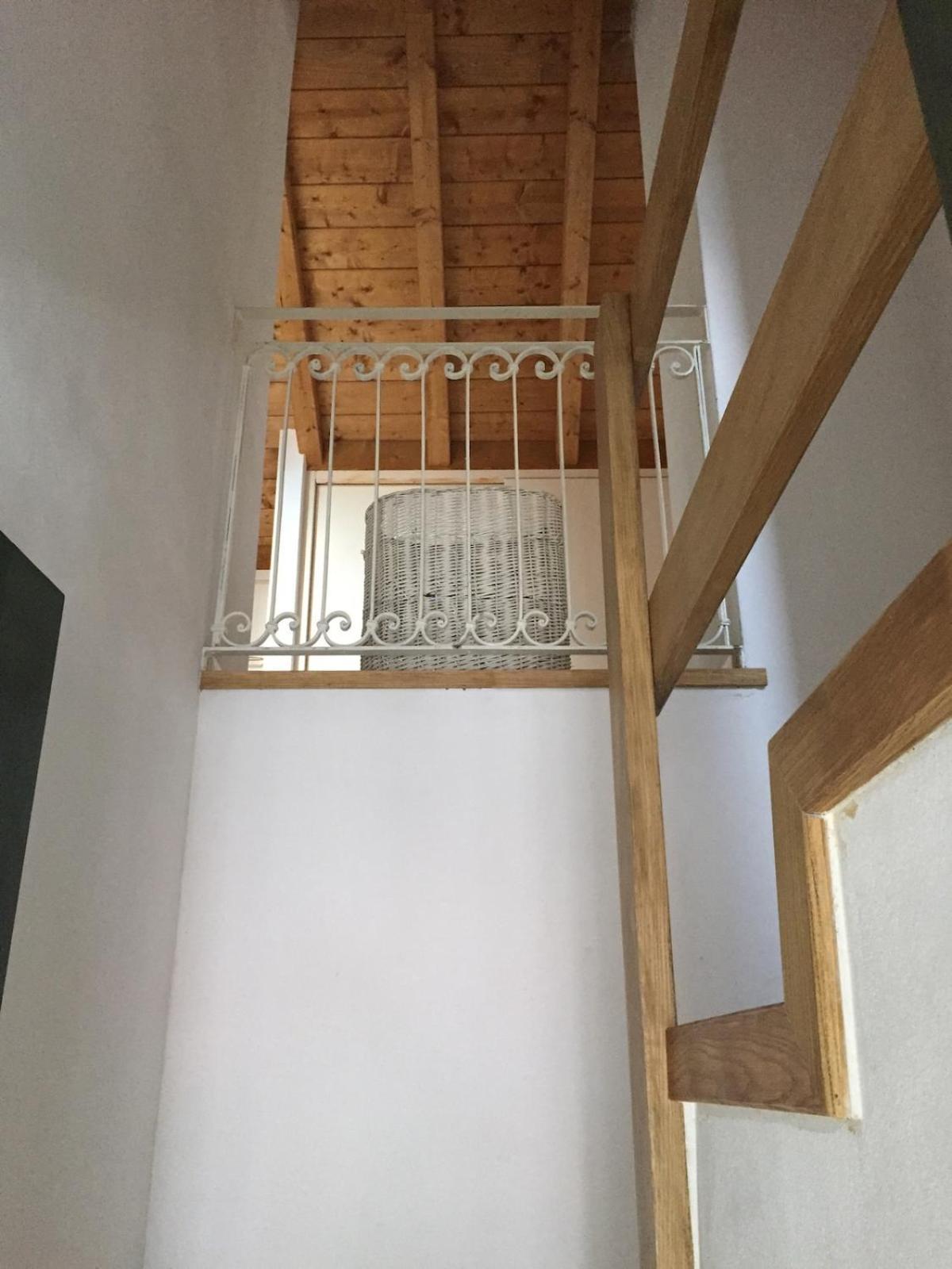 סן פדלה אינטלבי Apartment Largo IV Novembre מראה חיצוני תמונה